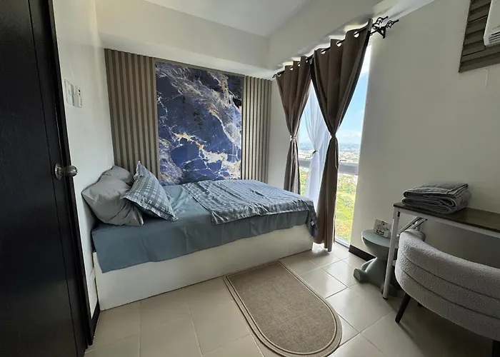 Ji Homestaycation Aparthotel